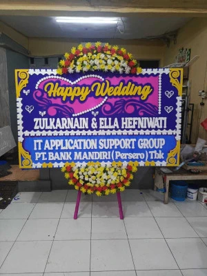 Papan Bunga di Gowong Bruno